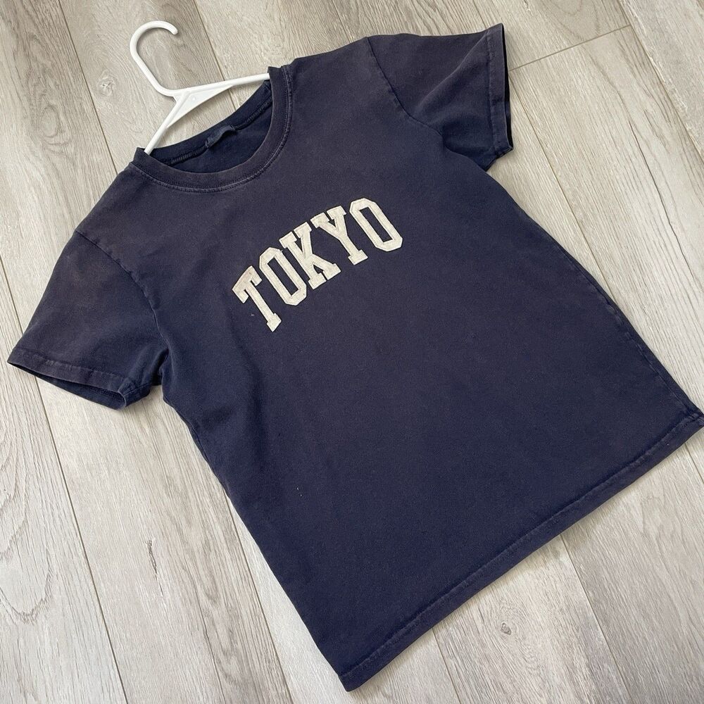 Brandy Melville Tshirt tokyo patch womens Navy Blue (one size) casual streetwear